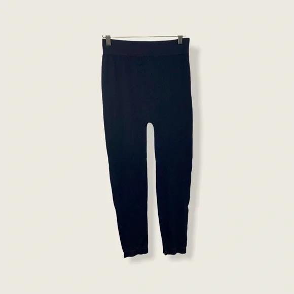 Wear It With Heart Leggings - Picture 1 of 12